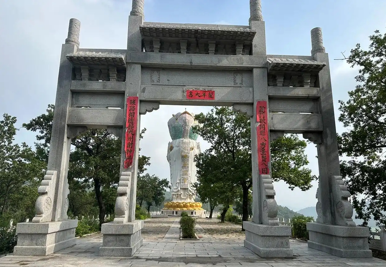 墓园环境